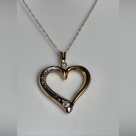 Charles W Jewelry - Necklace Charles Winston CW 10K Gold & White open Heart.18”